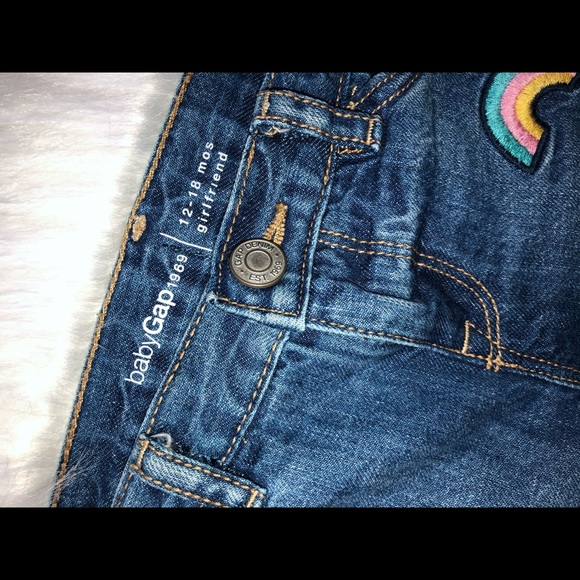 SUPER cute Baby Gap boyfriend jeans - Picture 3 of 5